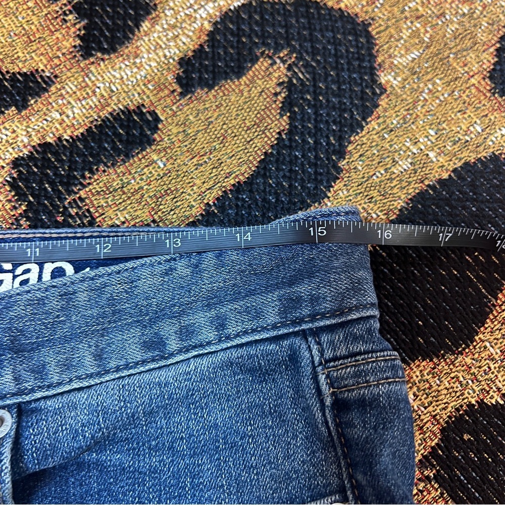 GAP real straight embellished jeans with raw hem - Picture 13 of 13